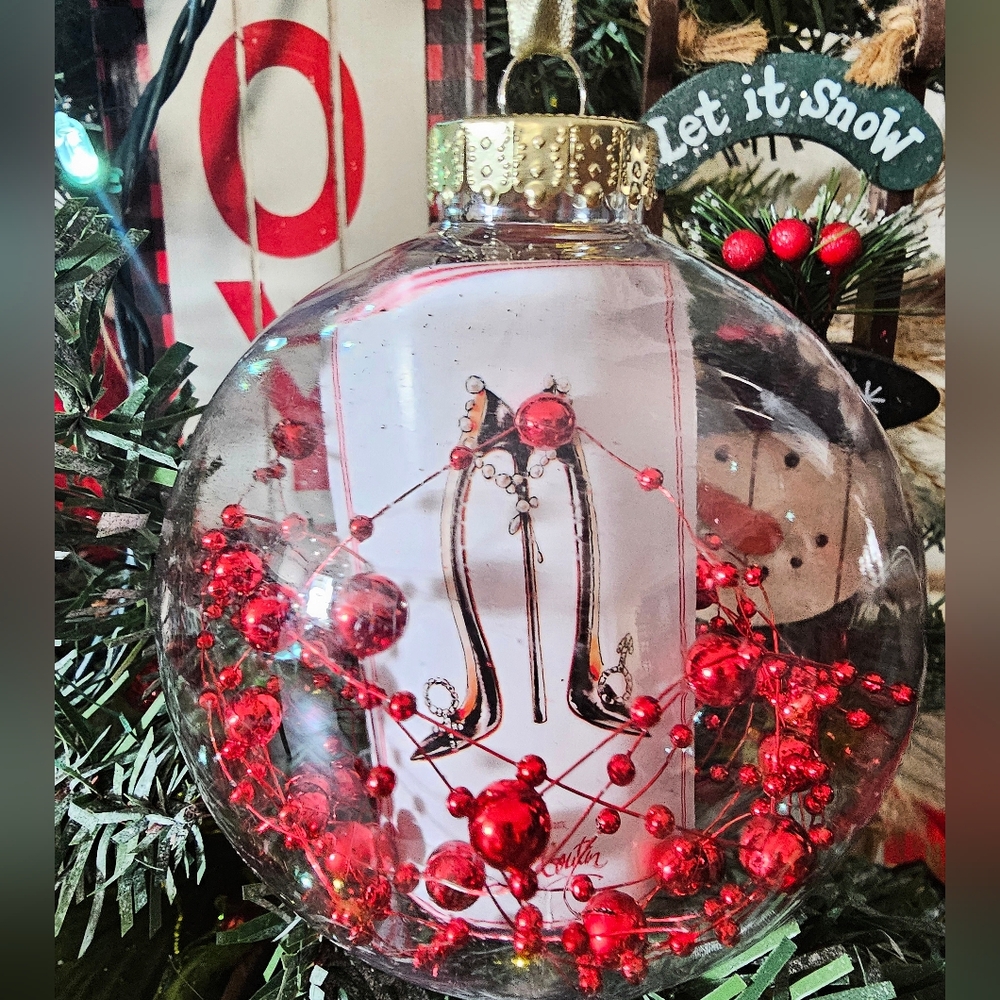 Christmas Ball with LOUBOUTIN card.